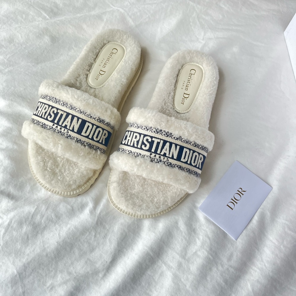 NEW Christian Dior D-Way Shearling Slides